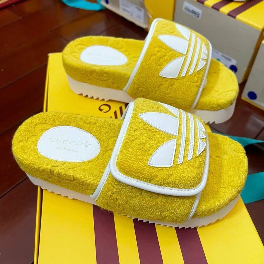 NWT Adidas X Gucci slippers